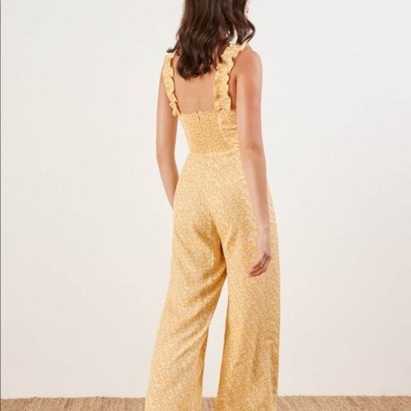 Reformation Moore Lily Butter Yellow Ruffle Srap Wide Leg Jumpsuit Size 10 - Picture 3 of 13